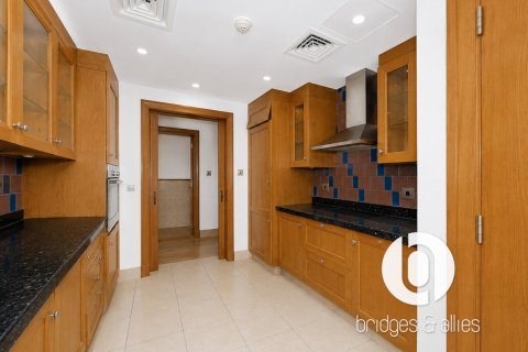 Apartment in Old Town, Dubai 1 bedroom, 113 sq.m. № 134152 - photo 10