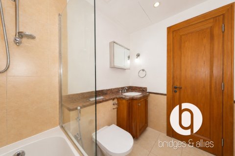 Apartment in Old Town, Dubai 1 bedroom, 113 sq.m. № 134152 - photo 5