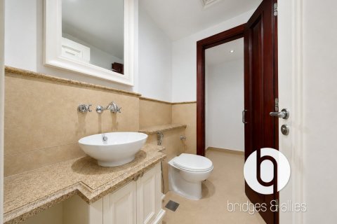 Apartment in Old Town, Dubai 1 bedroom, 90 sq.m. № 134153 - photo 19