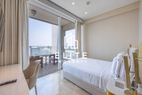 Penthouse in FIVE Palm Jumeirah, Palm Jumeirah, Dubai 4 bedrooms, 1318 sq.m. № 137398 - photo 9