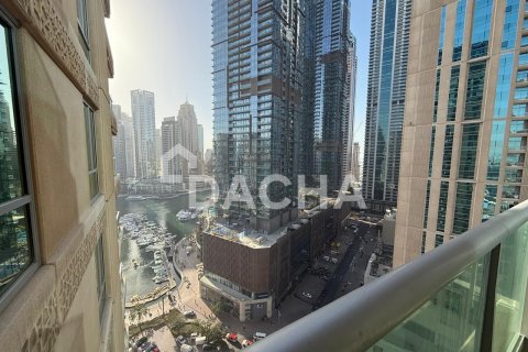 Apartment in Emaar 6 Towers, Dubai Marina, Dubai 3 bedrooms, 218 sq.m. № 104834 - photo 16