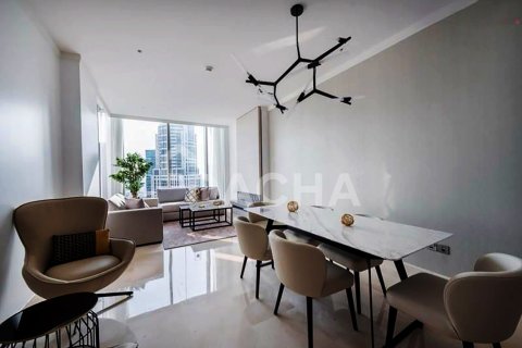 Apartment in Jumeirah Lake Towers, Dubai 2 bedrooms, 144 sq.m. № 104833 - photo 9