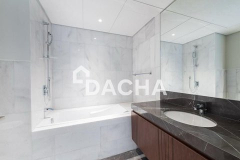 Apartment in Jumeirah Lake Towers, Dubai 2 bedrooms, 144 sq.m. № 104833 - photo 5