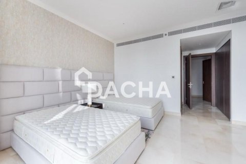 Apartment in Jumeirah Lake Towers, Dubai 2 bedrooms, 144 sq.m. № 104833 - photo 4