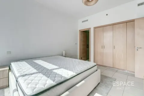 Apartment in Dubai Marina, Dubai 1 bedroom, 74 sq.m. № 122656 - photo 11