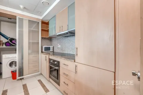 Apartment in Dubai Marina, Dubai 1 bedroom, 74 sq.m. № 122656 - photo 6