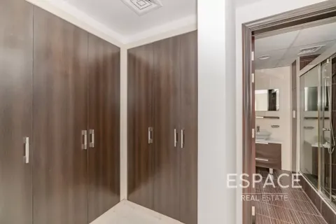 فيلا في Springs 14, The Springs, دبي 3 غرف نوم, 270 م² رقم 122657 - صورة 9