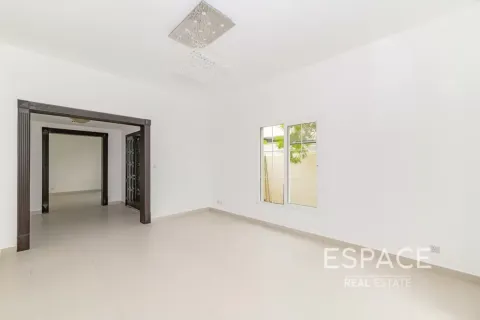 فيلا في Springs 14, The Springs, دبي 3 غرف نوم, 270 م² رقم 122657 - صورة 7