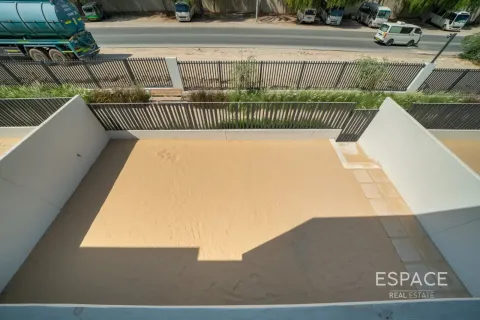 Villa in Jebel Ali, Dubai 4 bedrooms, 286 sq.m. № 122654 - photo 14