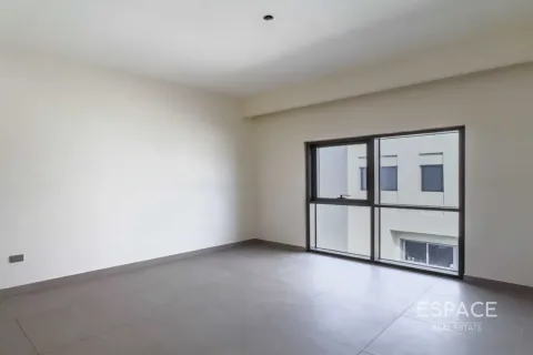 Villa in Dubai Hills Estate, Dubai 4 bedrooms, 292 sq.m. № 122652 - photo 7