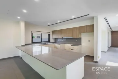 Villa in Dubai Hills Estate, Dubai 4 bedrooms, 292 sq.m. № 122652 - photo 3