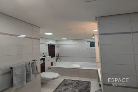 Villa in Al Furjan, Dubai 3 bedrooms, 262 sq.m. № 122650 - photo 10