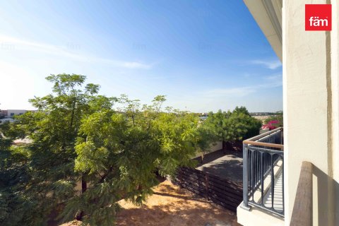 Villa à Dubai, 4 chambres, 384.2 m², № 77043 - photo 30