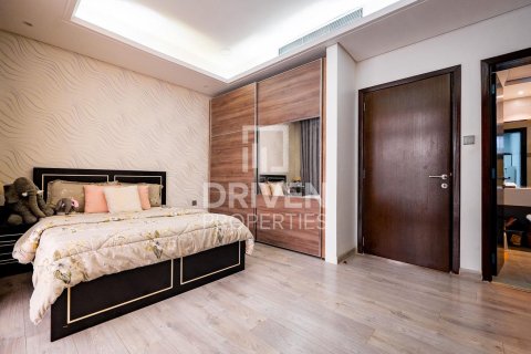 Villa in District 15, Jumeirah Village Circle, Dubai 4 bedrooms, 293.48 sq.m. № 135361 - photo 9