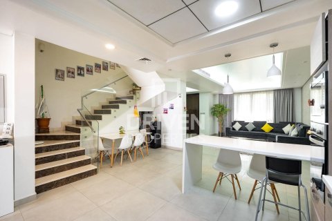 Villa in District 15, Jumeirah Village Circle, Dubai 4 bedrooms, 293.48 sq.m. № 135361 - photo 13