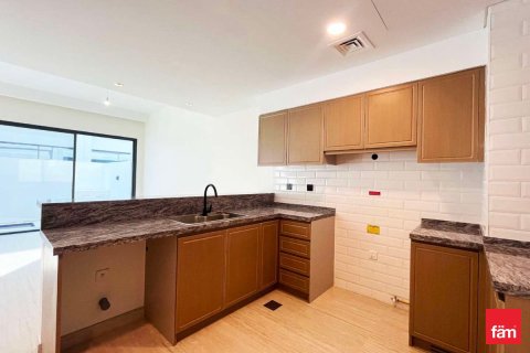 Adosado en Dubai, 4 dormitorios, 144 m², № 40632 - foto 13