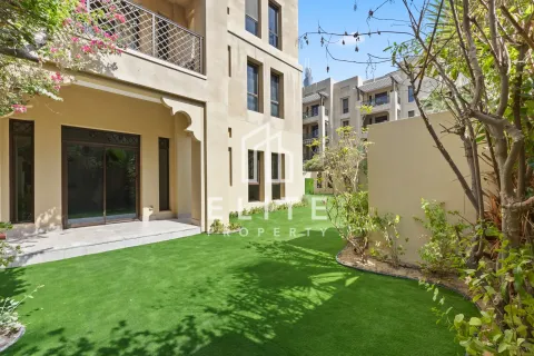 Apartment in Reehan, Old Town, Dubai 2 bedrooms, 282 sq.m. № 121335 - photo 22