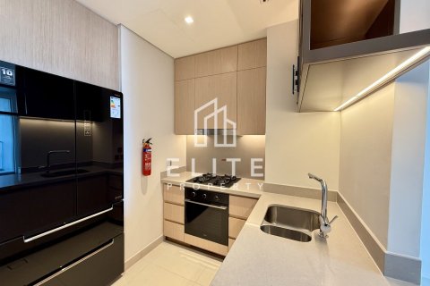 Apartment in Dubai 2 bedrooms, 99 sq.m. № 121339
