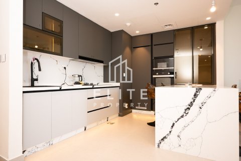 Appartement à Dubai, 2 chambres, 93 m², № 121337 - photo 2
