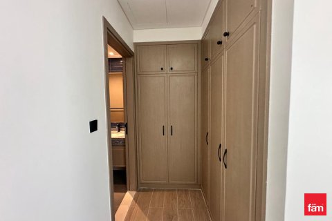 Townhouse in Dubai 4 bedrooms, 144 sq.m. № 94588 - photo 2