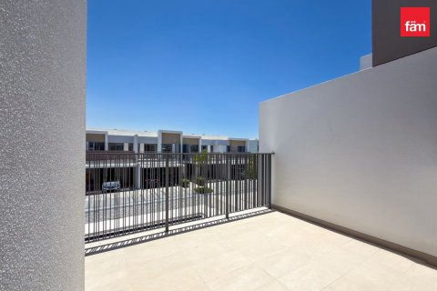 Townhouse in Tilal Al Ghaf, Dubai 3 bedrooms, 140.4 sq.m. № 123916 - photo 5