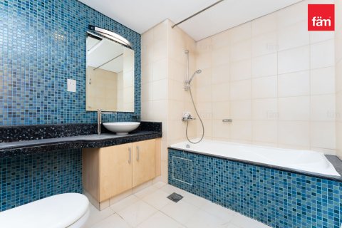 Apartment in Palm Jumeirah, Dubai 2 bedrooms, 155.2 sq.m. № 123919 - photo 9