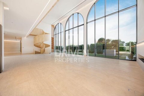 Villa en Umm Al Sheif Villas, Umm Al Sheif, Dubai, 6 dormitorios, 1393.55 m², № 140279 - foto 2