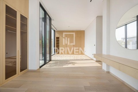 Villa en Umm Al Sheif Villas, Umm Al Sheif, Dubai, 6 dormitorios, 1393.55 m², № 140279 - foto 12