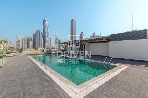 Apartment in Al Satwa, Dubai 1 bedroom, 75.72 sq.m. № 140278 - photo 1