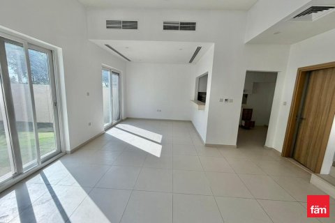 Townhouse in Dubai 2 bedrooms, 174.3 sq.m. № 90536 - photo 4