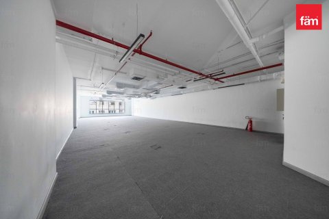 Oficina en Al Sufouh, Dubai, 152.9 m², № 90532 - foto 2