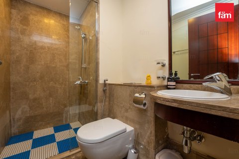 Снять в аренду квартиру в Пальме Джумейре, Дубай: 1 спальня, 102.3м², № 90523 - фото 11