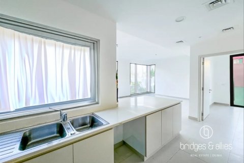 Villa à Dubai Hills Estate, Dubai, 4 chambres, 284.8 m², № 78054 - photo 3