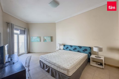 Снять в аренду квартиру в Пальме Джумейре, Дубай: 3 спальни, 209.6м², № 49286 - фото 13