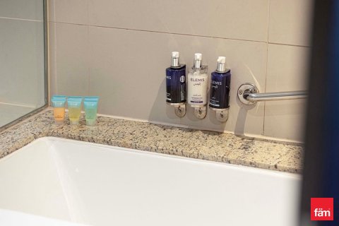 Apartment in Palm Jumeirah, Dubai 1 bedroom, 107.6 sq.m. № 100264 - photo 4