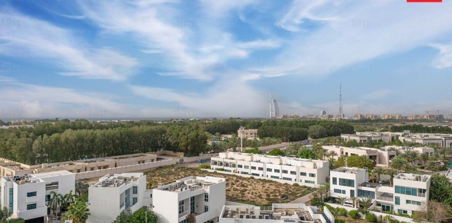 Квартира в Al Sufouh, Дубай, 3 спальни, 204.1м², № 100260