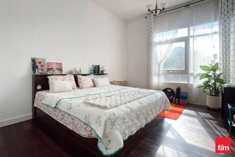 Apartment in Dubai 2 bedrooms, 145.6 sq.m. № 100263