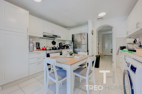 Villa à The Springs, Dubai, 3 chambres, 212 m², № 16850 - photo 5