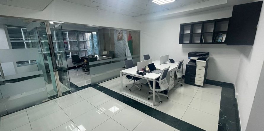 Office in Business Bay, Dubai 94.2 sq.m. № 10827