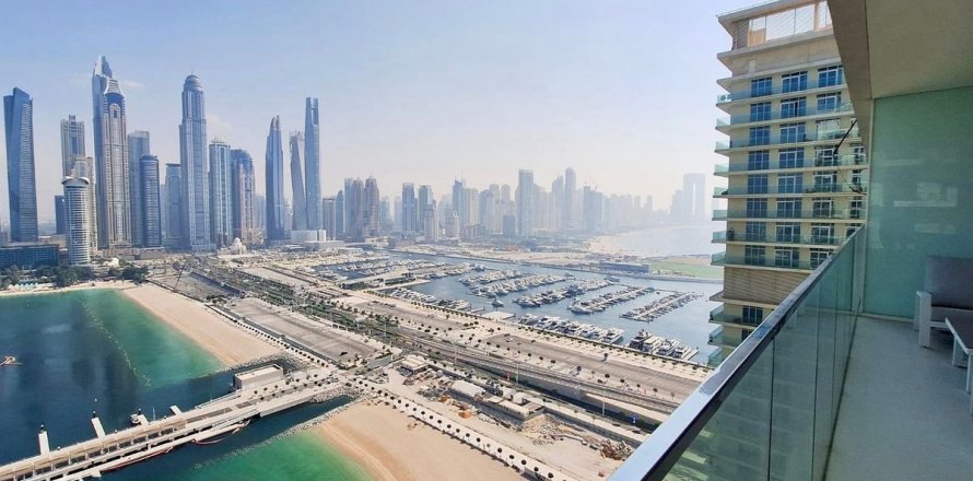 Apartment in Dubai Harbour, Dubai 3 bedrooms, 194.8 sq.m. № 54853