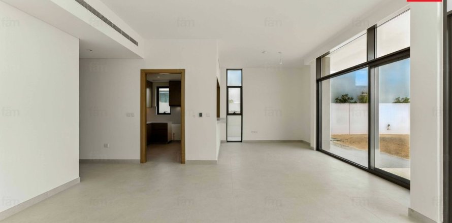 Villa in Al Furjan, Dubai 5 bedrooms, 546.5 sq.m. № 54852