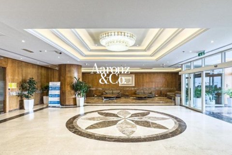 Appartement à Jumeirah Lake Towers, Dubai, 2 chambres, 148 m², № 137434 - photo 14