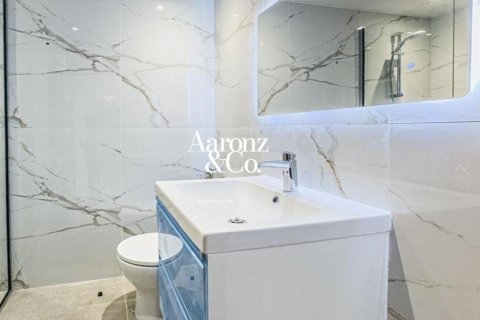 Appartement à Jumeirah Lake Towers, Dubai, 2 chambres, 148 m², № 137434 - photo 11