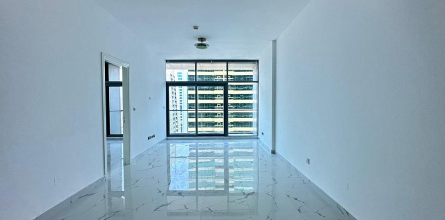 Appartement à Dubai, 1 chambre, 70.6 m², № 137445