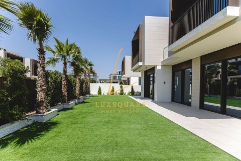 Villa in Dubai Hills Estate, Dubai 5 bedrooms, 660 sq.m. № 137437 - photo 20