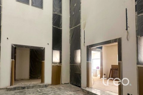 Купить виллу в The Villa, Дубай: 7 спален, 1114.84м², № 137990 - фото 8