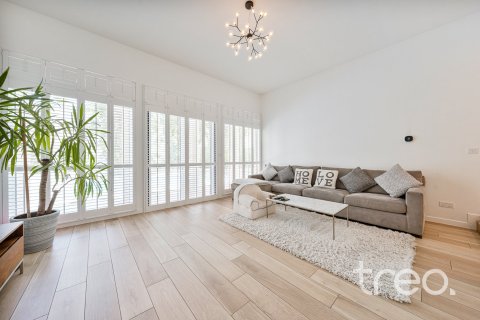 Villa in Arabian Ranches, Dubai 3 bedrooms, 298.78 sq.m. № 137992 - photo 4