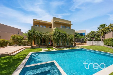 Villa in Arabian Ranches, Dubai 3 bedrooms, 298.78 sq.m. № 137992 - photo 28