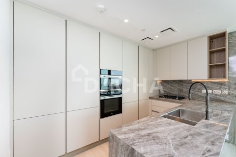 Apartment in Palm Jumeirah, Dubai 2 bedrooms, 204 sq.m. № 137987 - photo 8