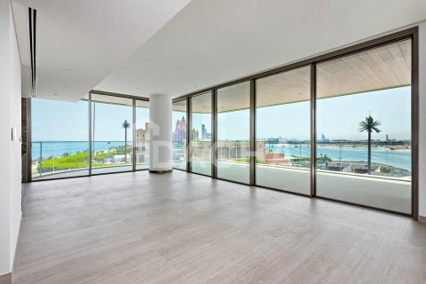 Apartment in Palm Jumeirah, Dubai 2 bedrooms, 204 sq.m. № 137987 - photo 6